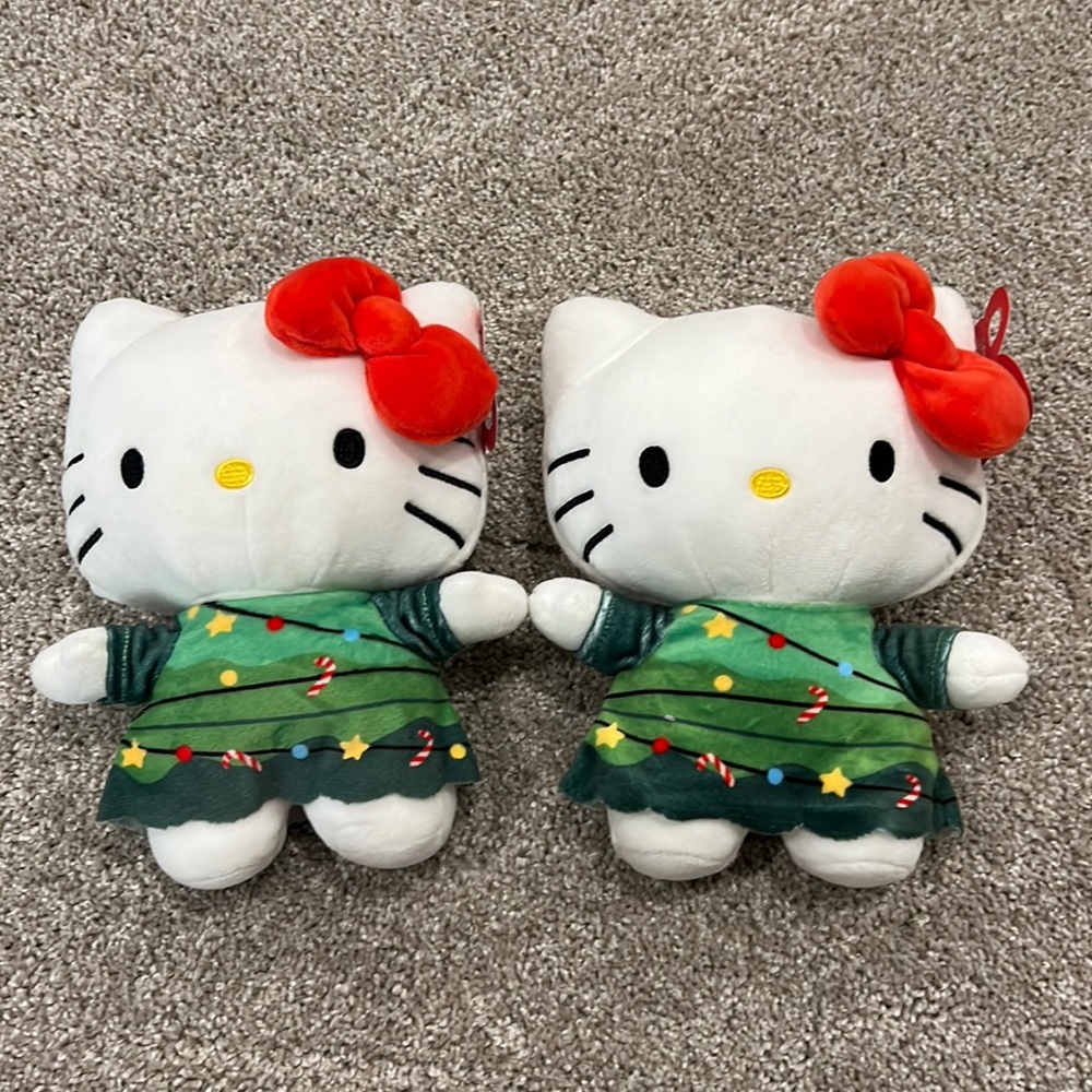 Hello Kitty Christmas themed